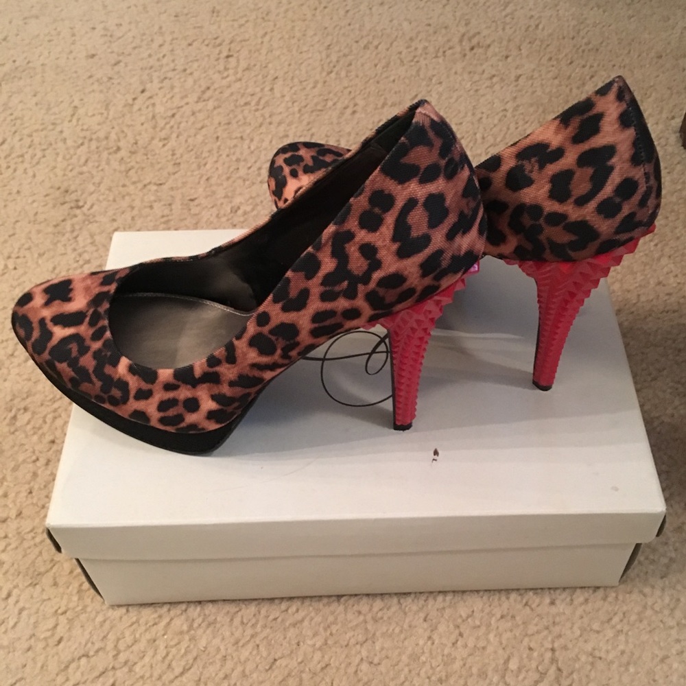 Rachel Roy heals - Picture 2 of 5